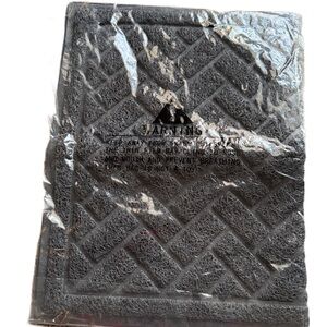 Upsky Gray Textured Cat Litter Mat NWT